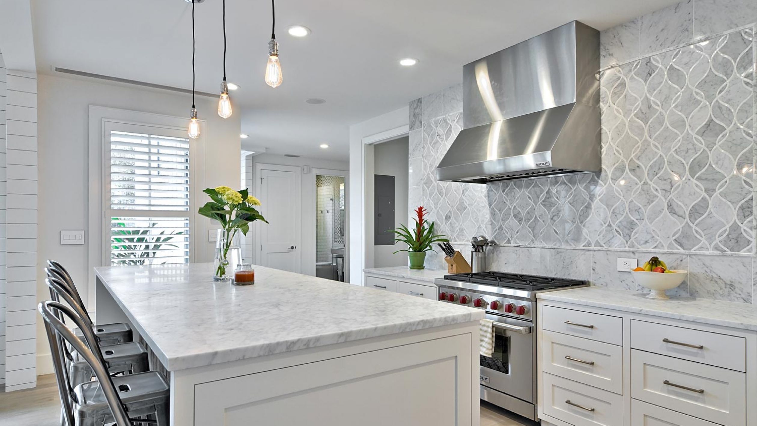 Modern farmhouse kitchen